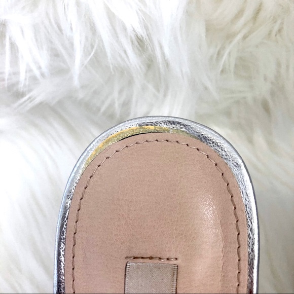 Nina New York sliver rhinestone high heels 4” - Picture 10 of 16